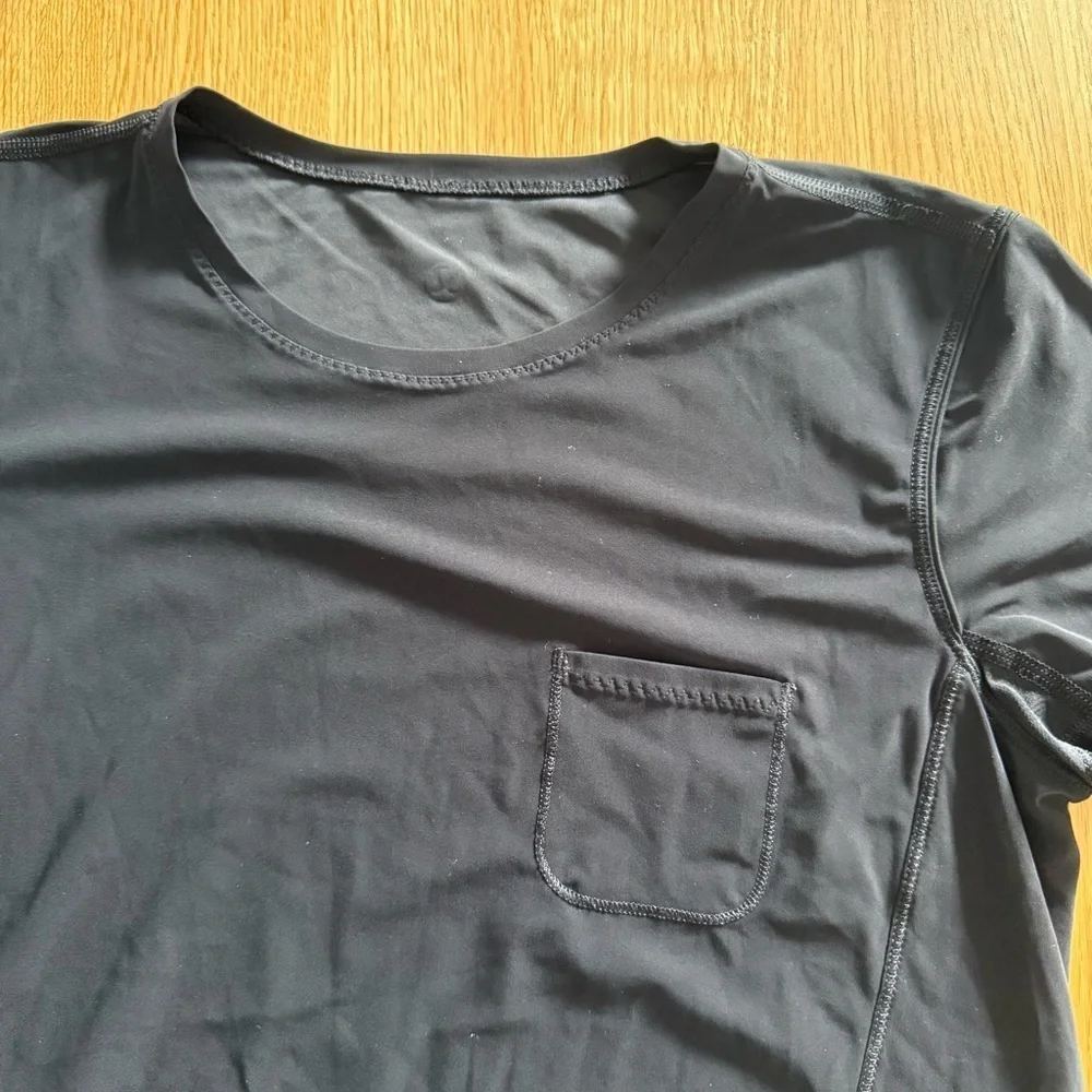 Lululemon Workout Tee with Front Pocket